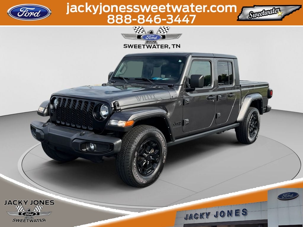 2022 Jeep Gladiator Willys in Granite Crystal Metallic Clearcoat — front three-quarter view