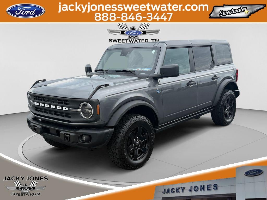 2024 Ford Bronco Black Diamond in Carbonized Gray Metallic — front three-quarter view